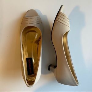 Tan gold toned striped peep toe heels shoes